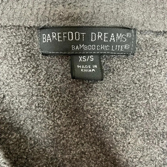 BAREFOOT DREAMS BAMBOO COZY CHIC LITE Womens XS/S Gray Long Sleeve Cardigan - Picture 2 of 5